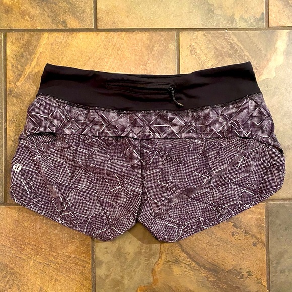 Pants - Lululemon Speed Short Size 4